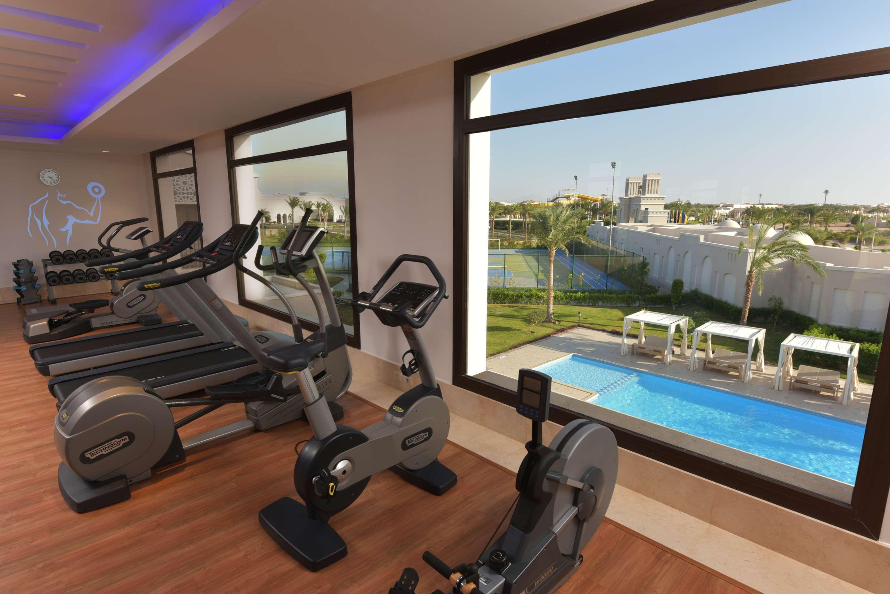 Steigenberger Alcazar Hotel Sarm es-Sejk Kültér fotó 3D rendering of a gym